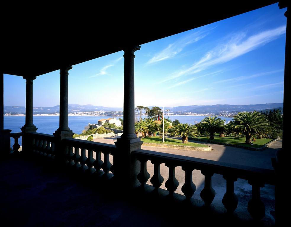 Parador De Baiona Hotel Exterior photo